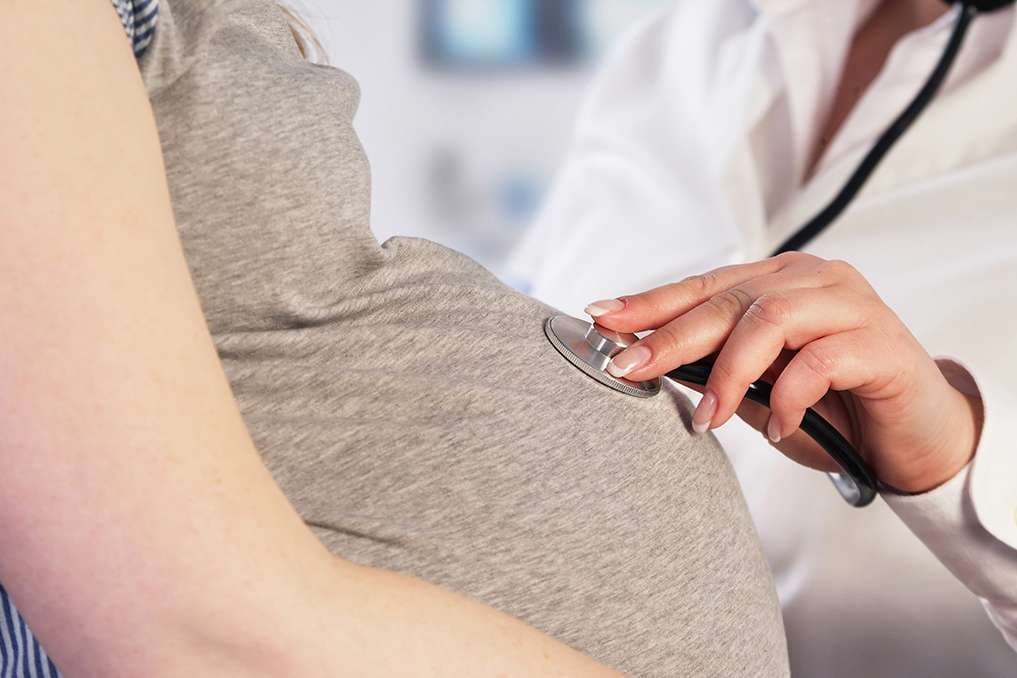 Free Press report analyzes complexities of progressives’ perception of pregnancy