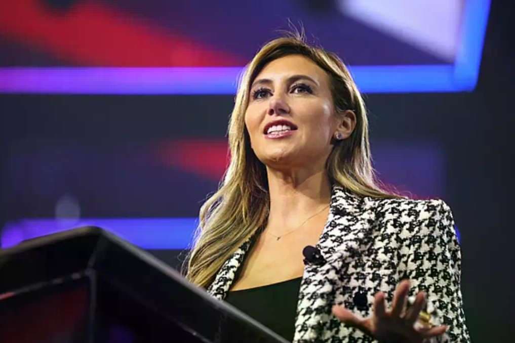 Trump’s former lawyer resigns as acting US attorney after court rules she served unlawfully