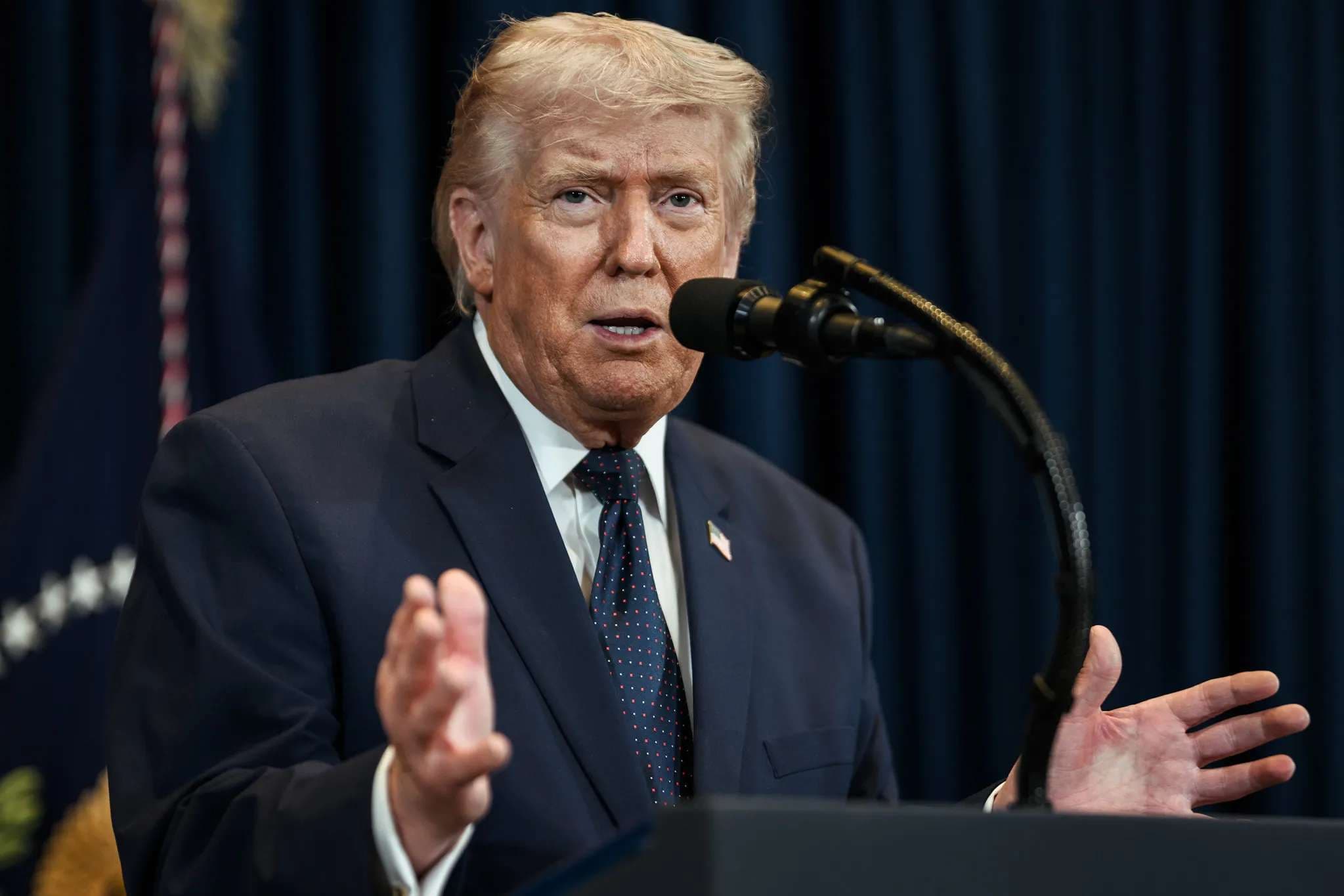 Trump's support plummets among American males – worst among young men