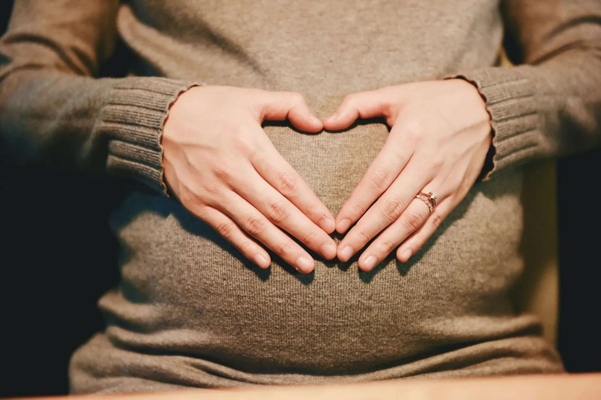 Newly updated interactive pregnancy guide shows baby’s development week by week
