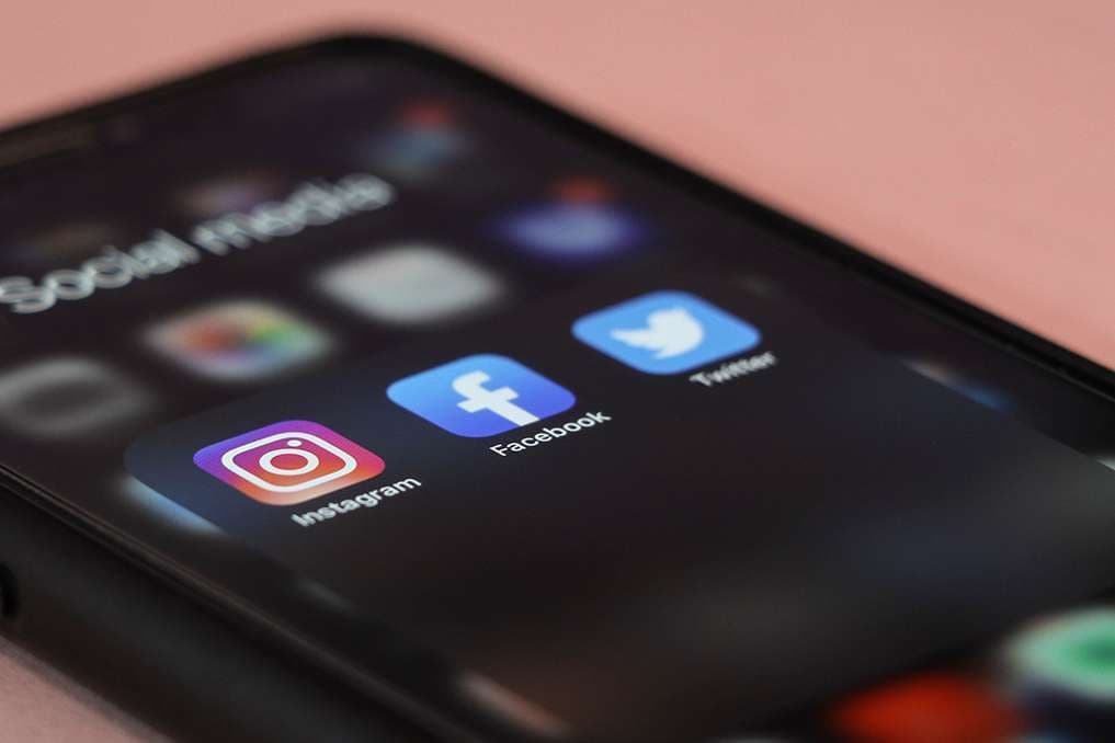 Amid the White House honoring Catholics, Instagram bans largest Catholic account on platform