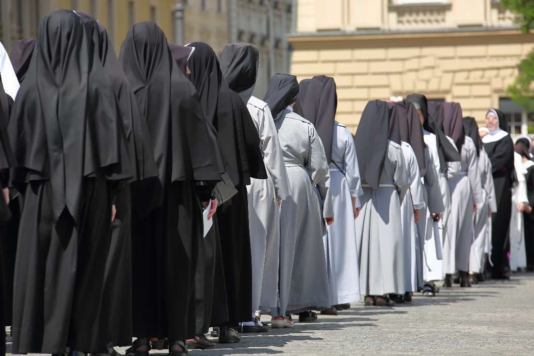USCCB releases study on professed religious for World Day of Prayer for Consecrated Life