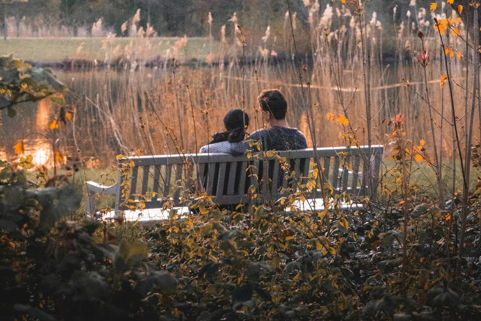 The ultimate first date guide to asking her out and designing the perfect date