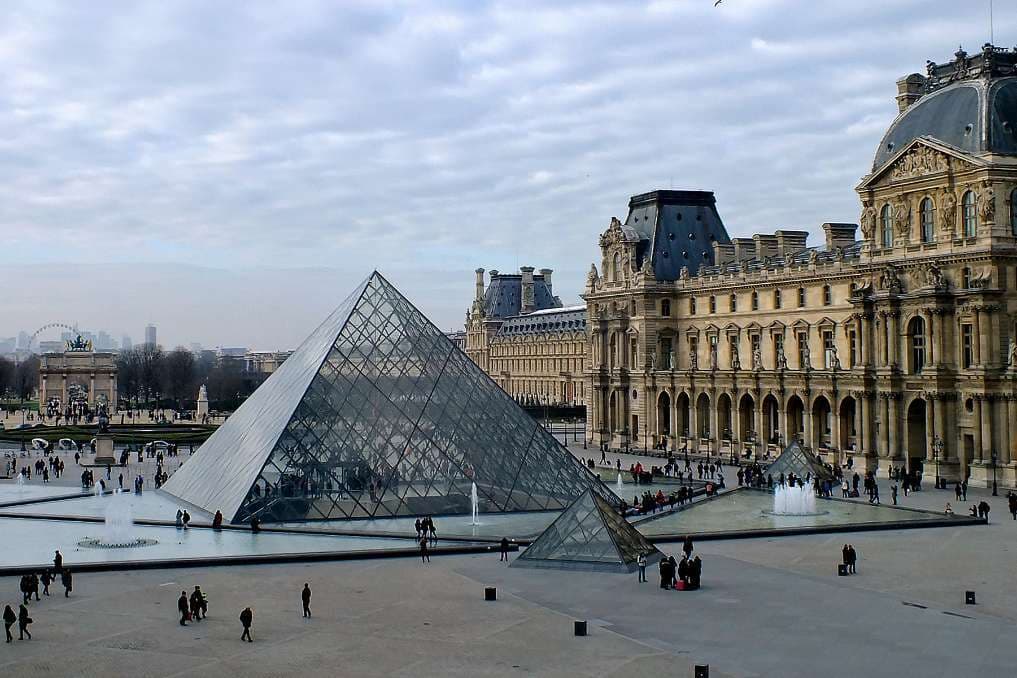Thieves steal French crown jewels in brazen daylight Louvre heist