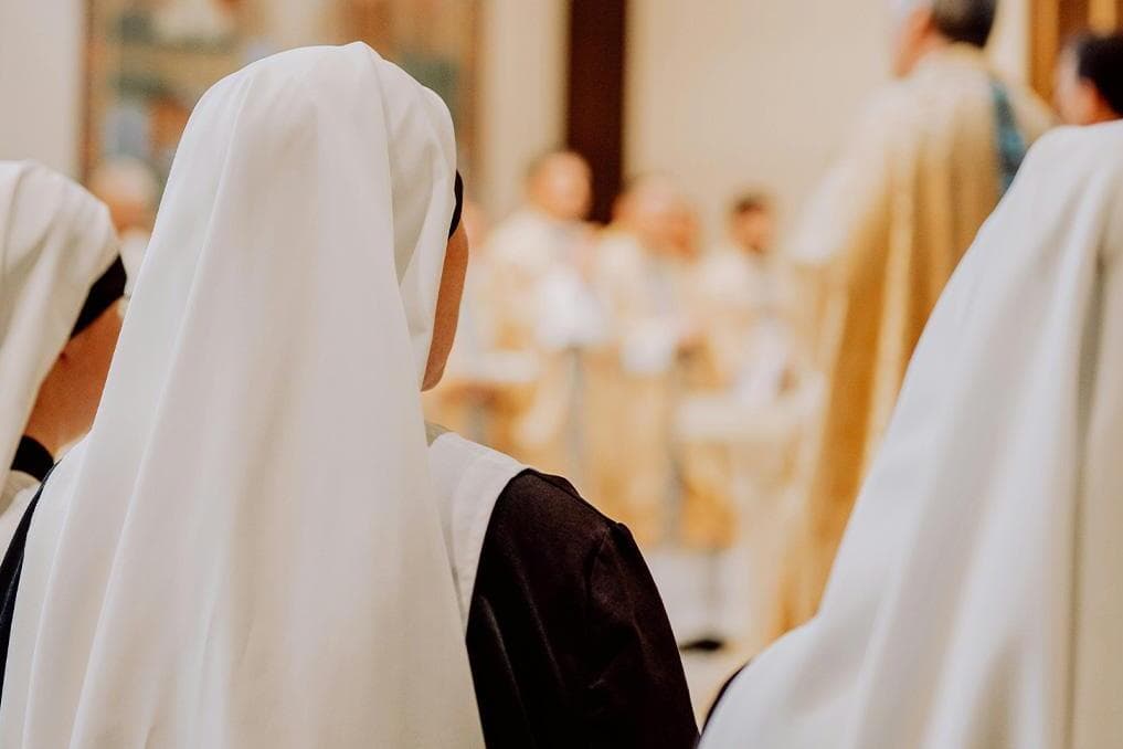Silent summer: Gen Z women flock to convents