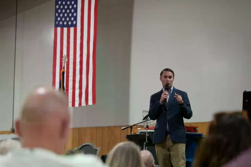 Miyares confronts Jones over violent texts in high-stakes Virginia AG debate