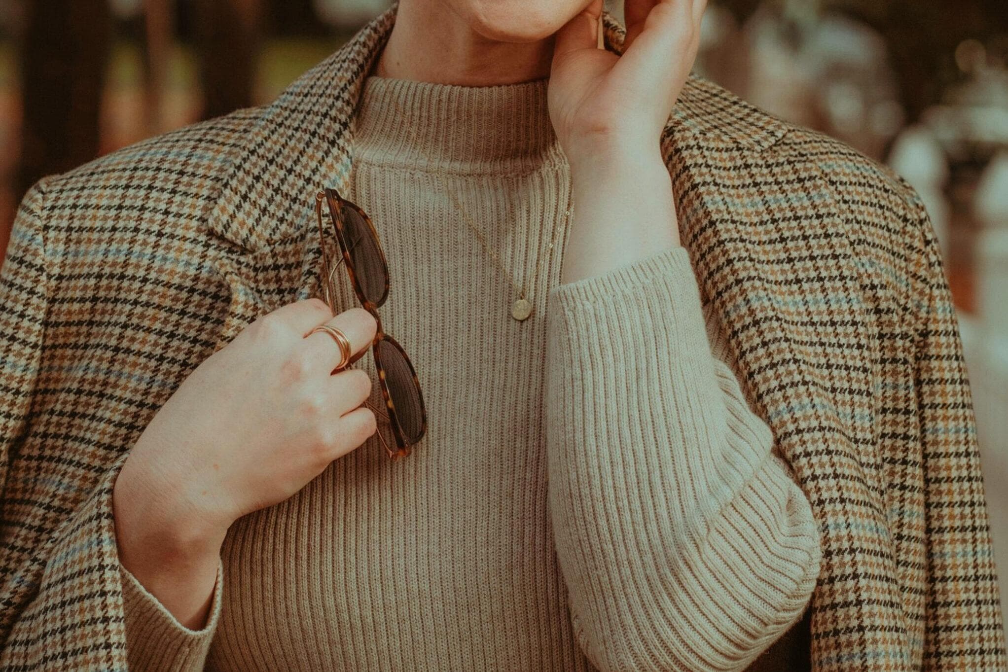 Simplicity vs. elegance: The art of intentional dressing