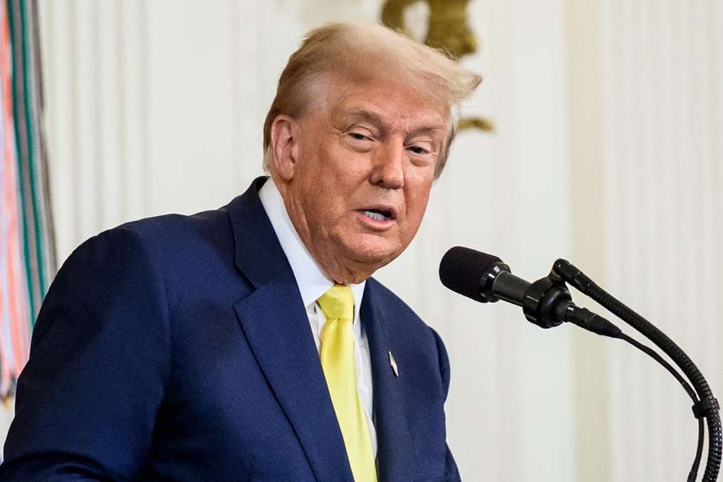 Poll finds majority of Catholics support Trump, mass deportations