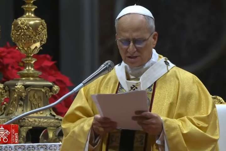 Pope Leo recovers tradition at Christmas Day Mass, proclaims peace born of human fragility