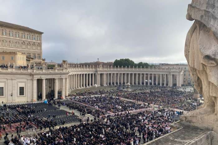 ‘Eternal rest grant unto him, O Lord’: Funeral Mass for Pope Francis held in St. Peter’s Square