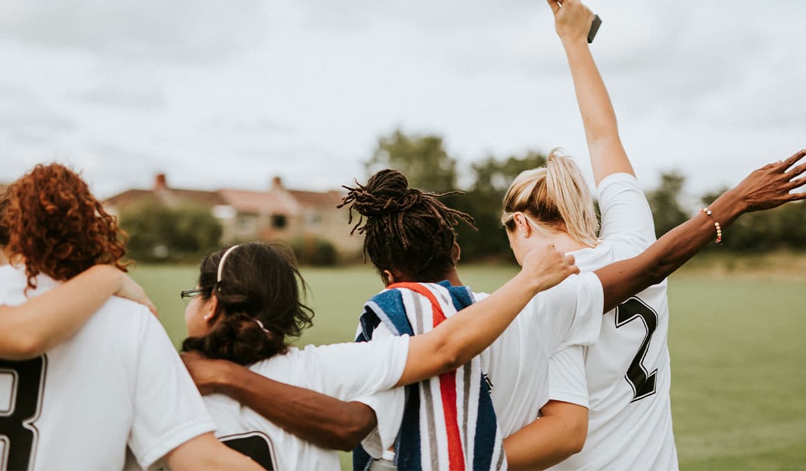 DOJ investigates Oregon, California over males being allowed in female sports