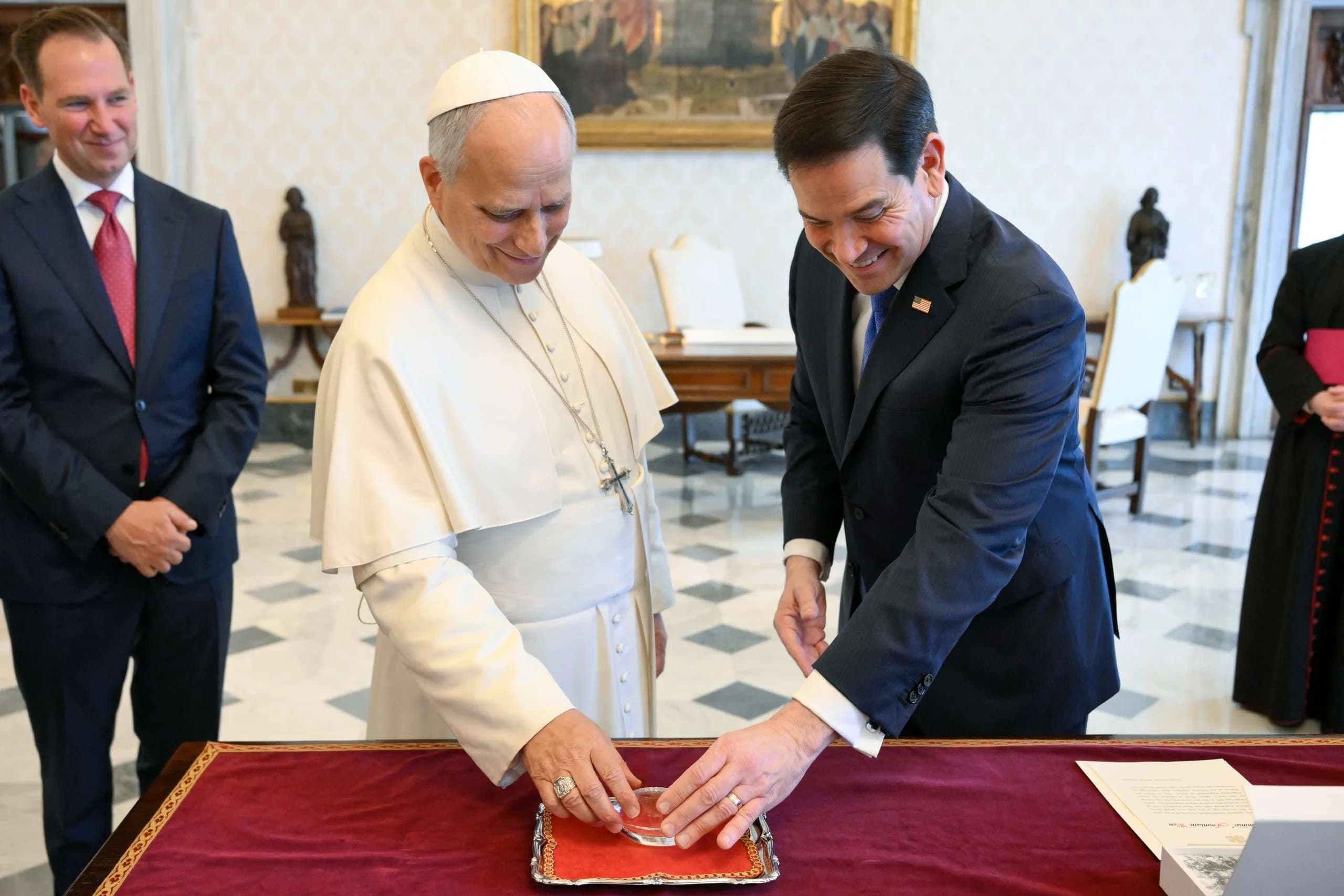 Rubio meets with Pope Leo at Vatican to discuss Middle East, international situation