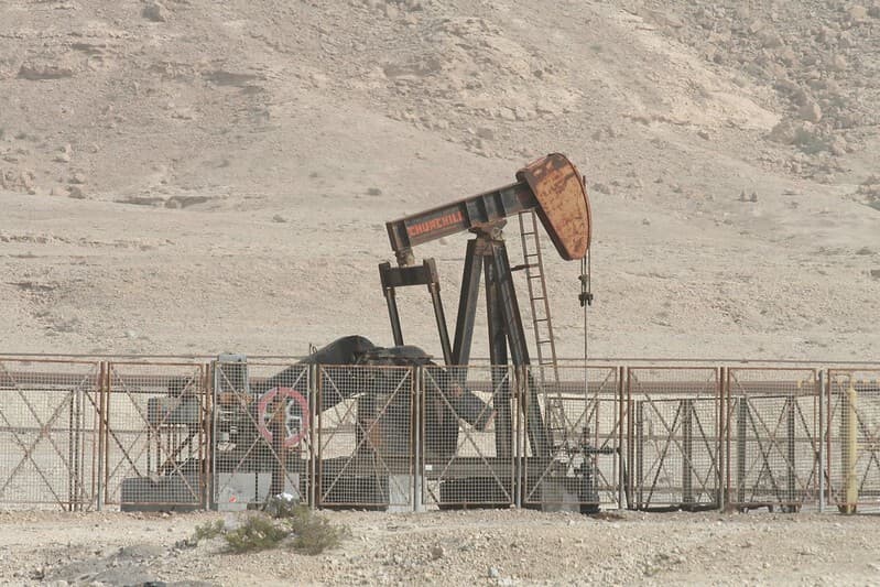 House passes pro-gas bill with support of 16 Democrats