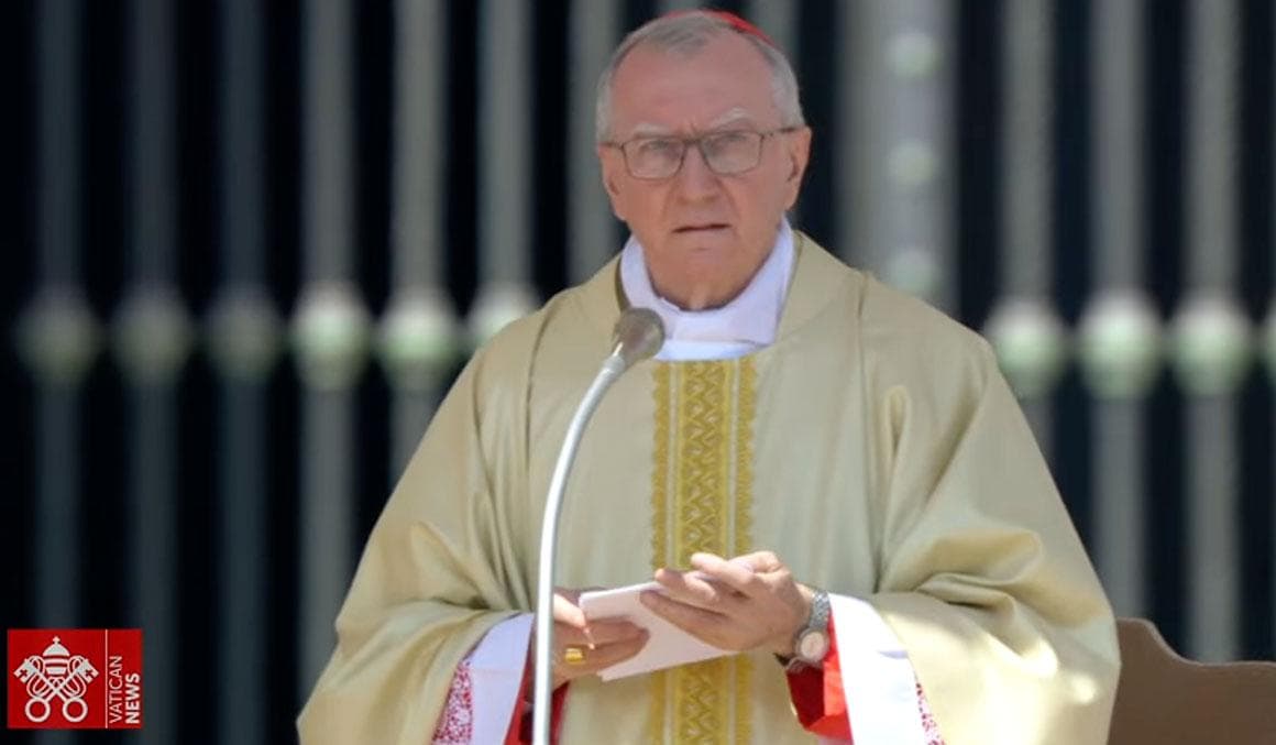 Cardinal Reina on third day of Novemdiales: ‘We need a leader who has the gaze of Jesus’