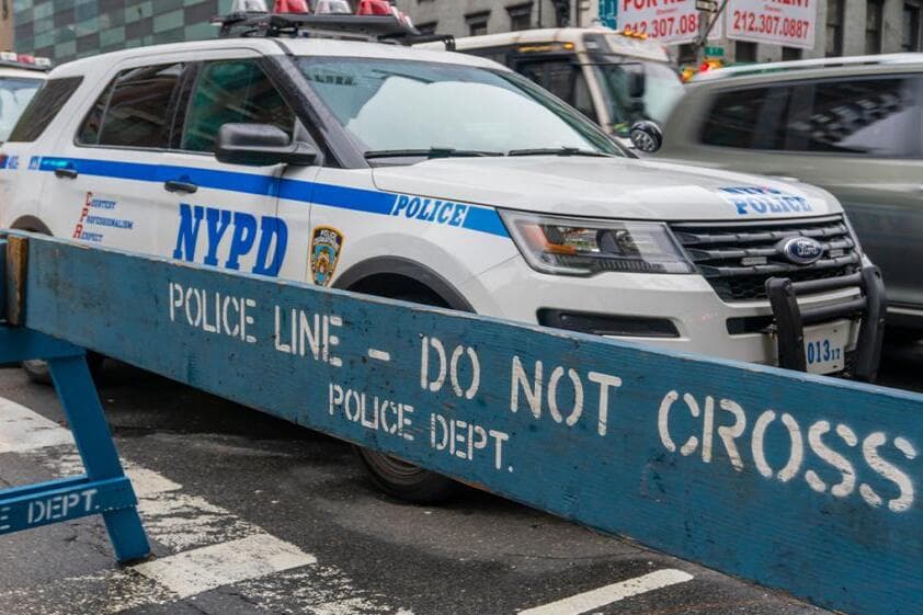 Manhattan shooter blamed NFL for mental decline in suicide note, mayor says
