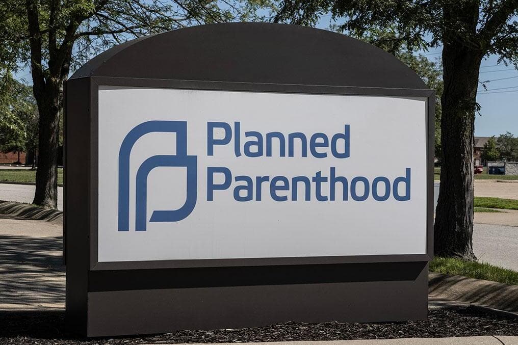 Nebraska Planned Parenthood facing staffing crisis, blame falls on corporate executives