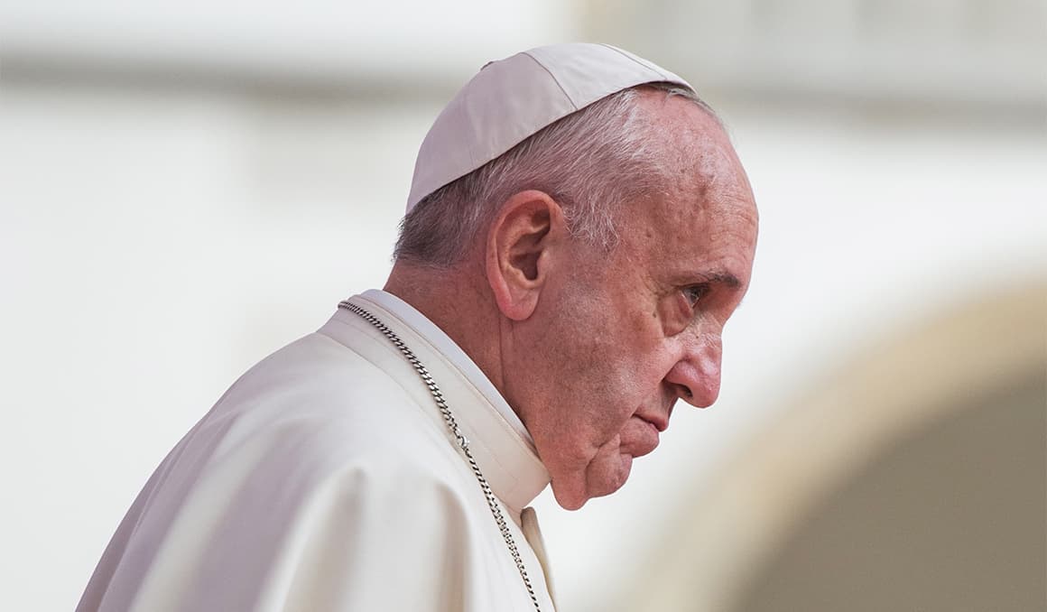Vatican’s Monday morning update: Pope Francis’ ‘night went well’